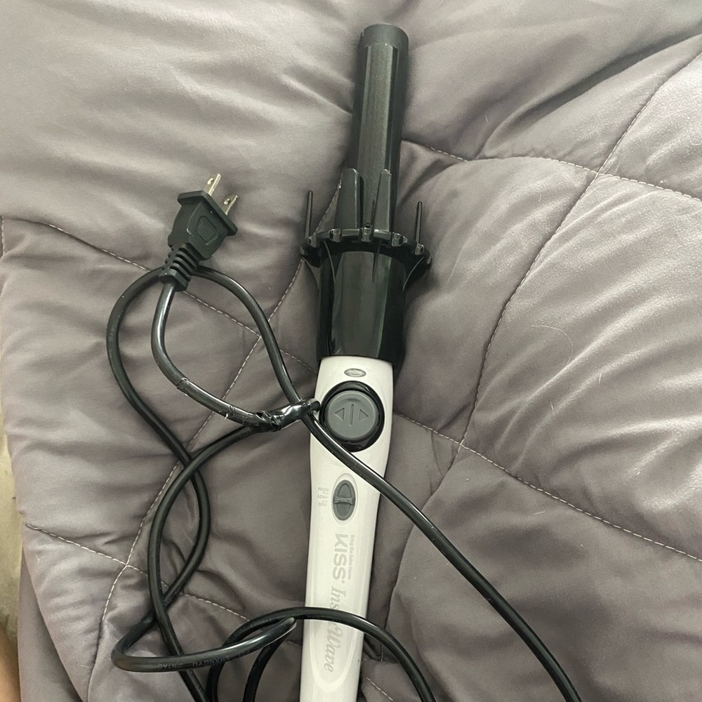Kiss InstaWave automatic curling wand